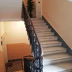 Prima Luxury Split