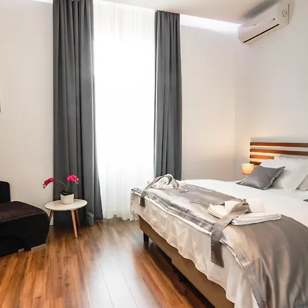 Prima Luxury Panzió Split