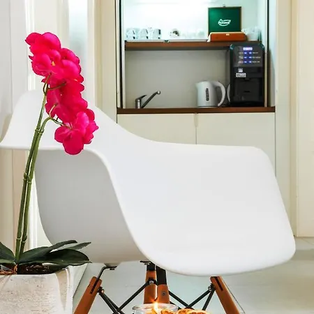 Prima Luxury Bed & Breakfast 4*