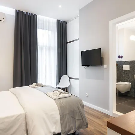 فندق مبيت وإفطار Prima Luxury 4*