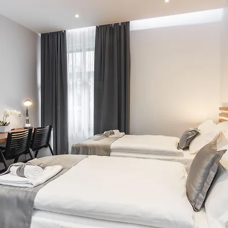 Prima Luxury سبليت