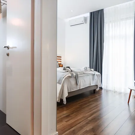 לינה וארוחת בוקר Prima Luxury ספליט