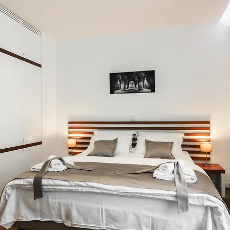 Prima Luxury