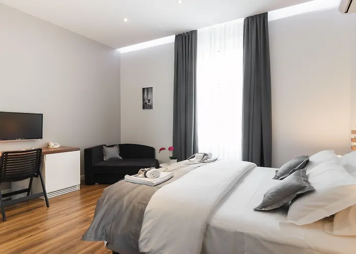فندق مبيت وإفطار Prima Luxury 4*