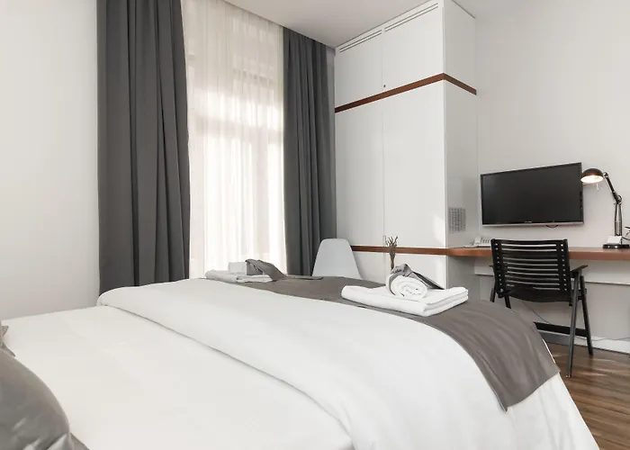 Prima Luxury فندق مبيت وإفطار