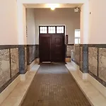 Prima Luxury 4* ספליט
