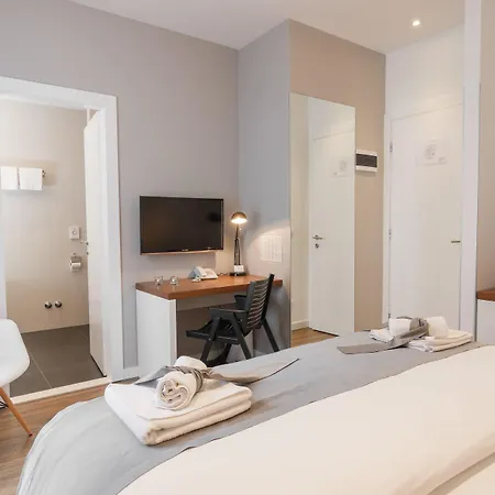 Prima Luxury Split