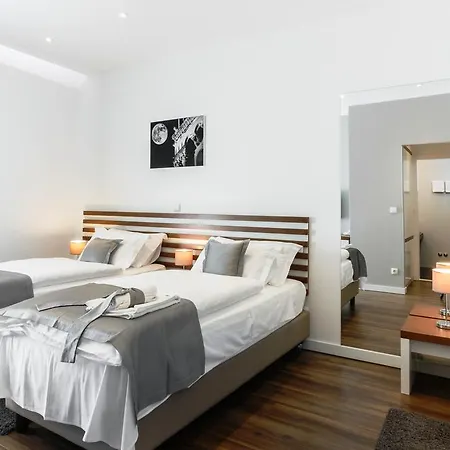 Prima Luxury