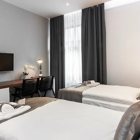 Prima Luxury Bed and breakfast 4*