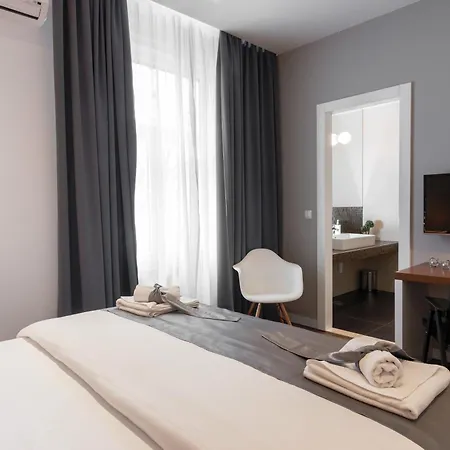 Prima Luxury Bed and breakfast Split